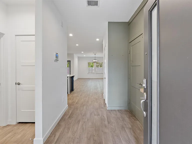 14379 Sweet Meadow Trl — Photo 11