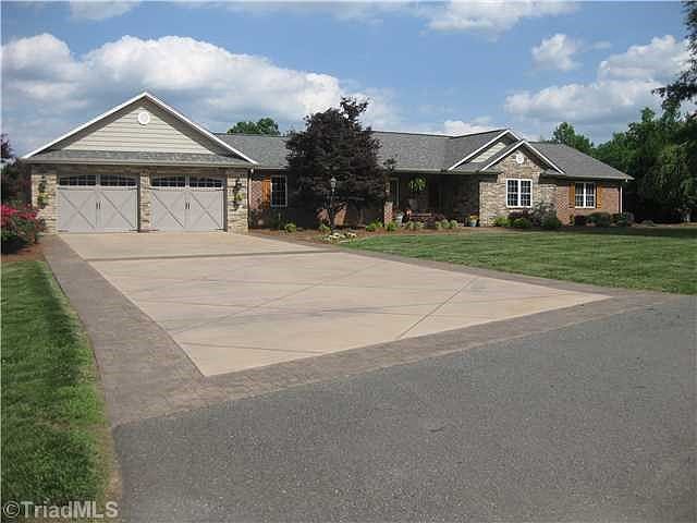 1st image of 506 Niston Ln