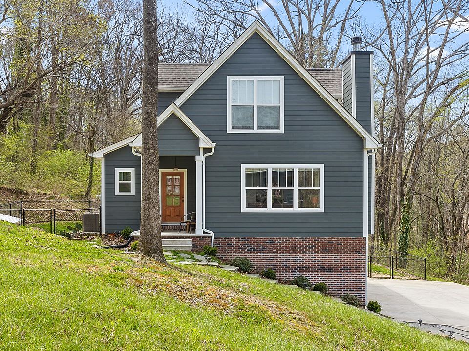 1st image of 2542 Leaning Tree Ln
