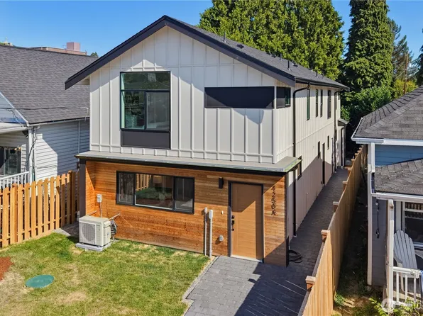 4250 S Juneau Street #A, Seattle, WA 98118