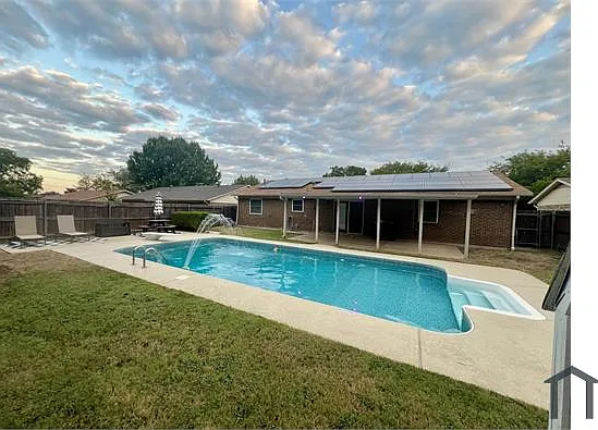 6012 Highcrest Dr — Photo 12