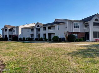 4136 Breezewood Dr APT 202, Wilmington, NC 28412