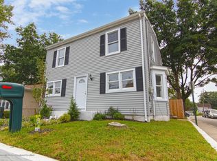 31 Orchard St, Matawan, NJ 07747