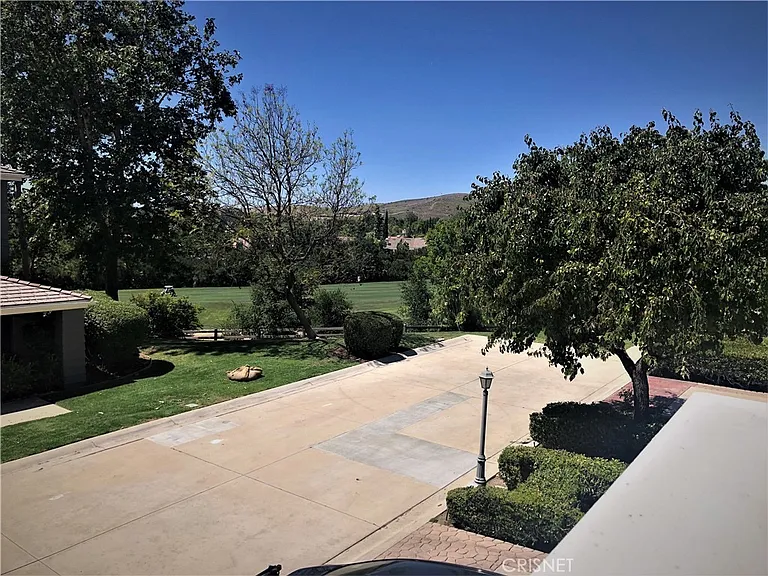 4735 Club View Dr — Photo 19