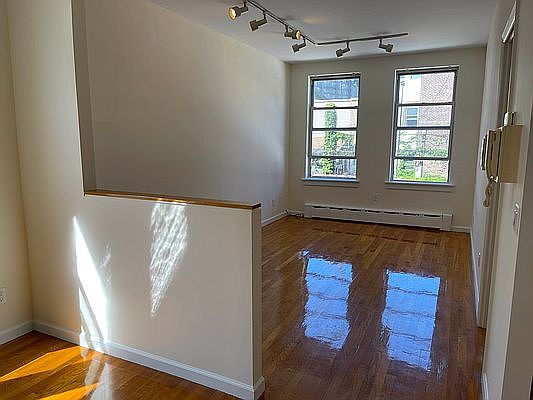 2nd image of 2318 Steinway St APT 2R