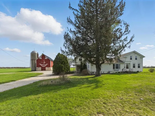4801 Northwest HIGHWAY, Waterford, WI 53185