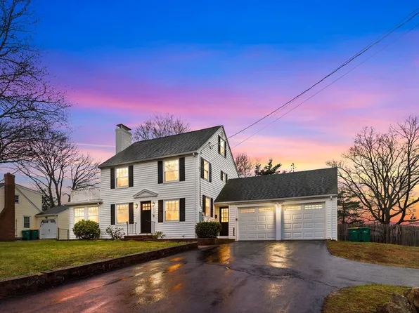 615 Neponset St, Norwood, MA 02062