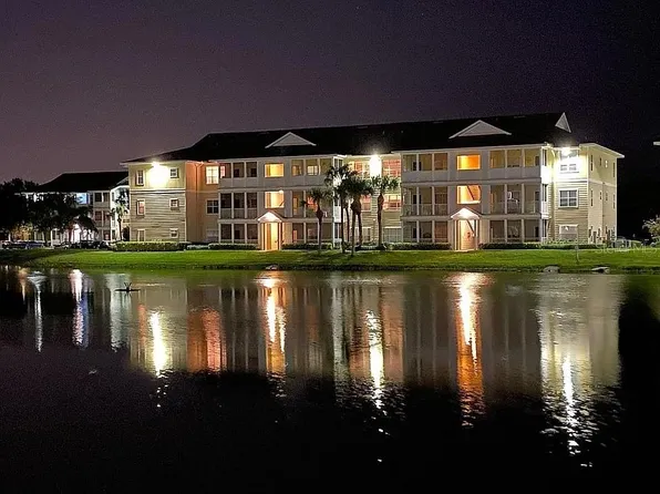 4802 51st St W APT 510, Bradenton, FL 34210