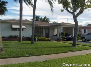 7410 Taylor St, Hollywood, FL 33024