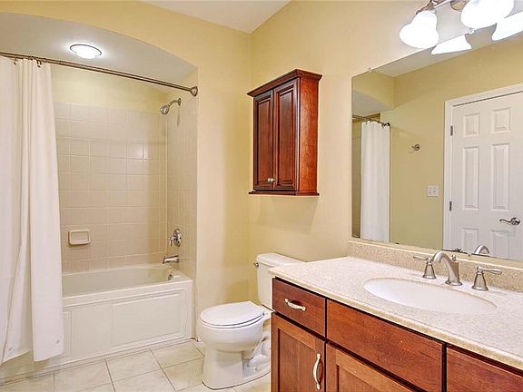 5th image of 70 Turner St #E6