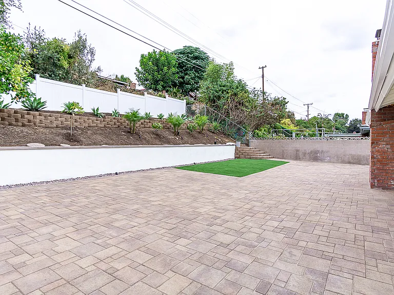 12045 Los Reyes Ave — Photo 20