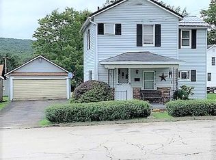 313 Wiley Ave, Franklin, PA 16323