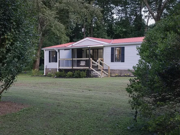 1227 Brushy Rd, Centerville, TN 37033