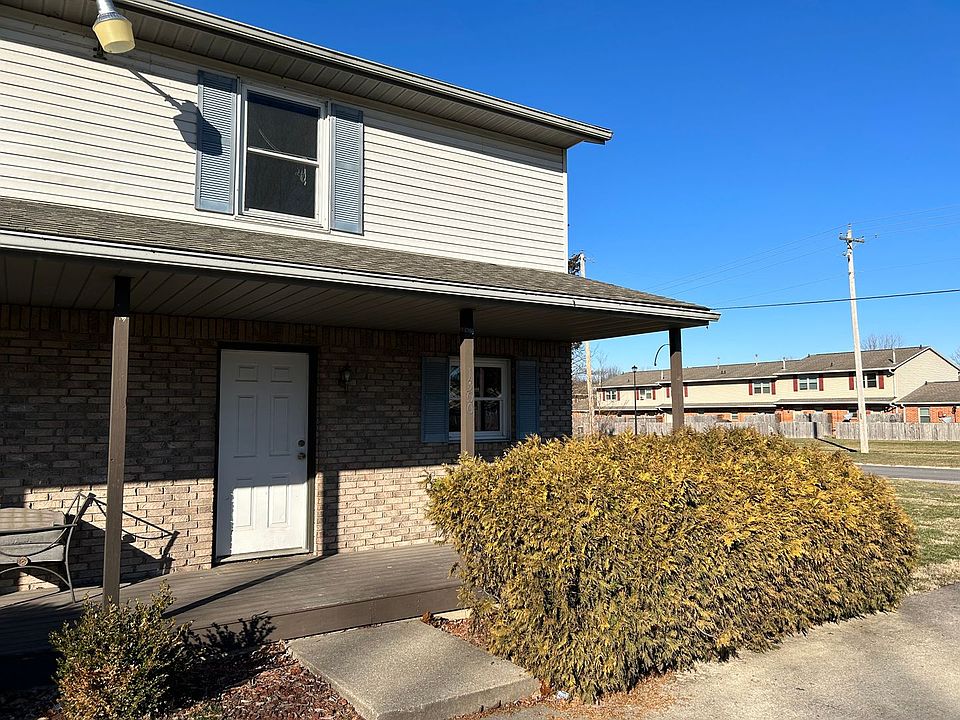 1st image of 1300-1302 S Hickory Grove Ln #3B-1BA-1224SQFT
