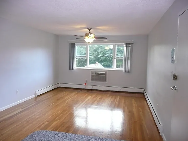 225 Baker St #44 — Photo 7