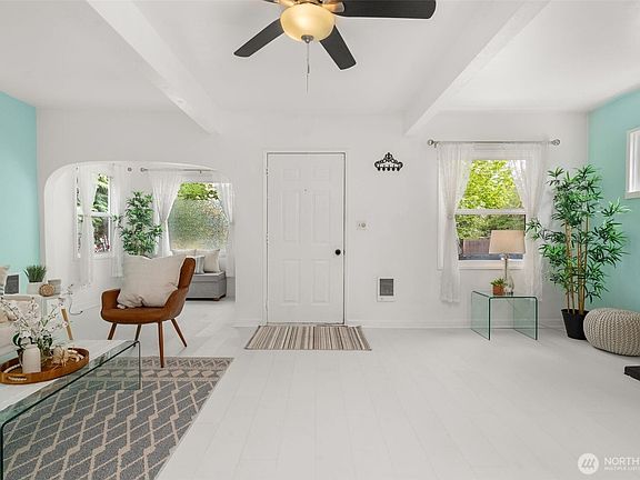 5th image of 3842 S D Street