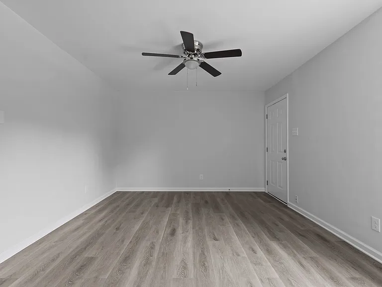 2128 S Roxboro St #C — Photo 10