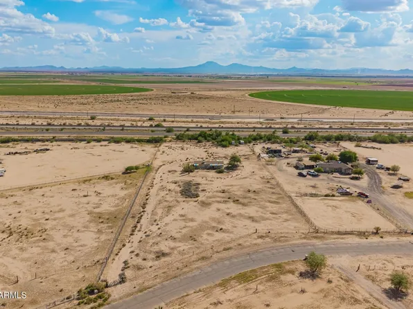 32237 W SANTA CRUZ Avenue #61, Maricopa, AZ 85138