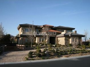 20 Hawk Ridge Dr, Las Vegas, NV 89135