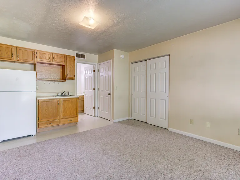 308 N College Ave #A — Photo 12