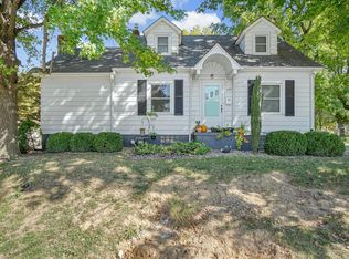 624 N Kansas St, Edwardsville, IL 62025