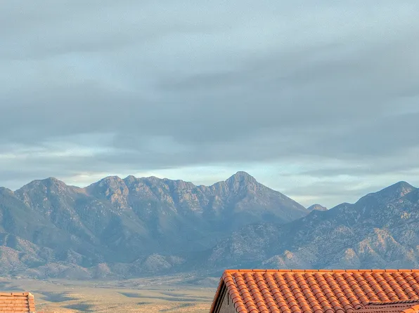 4807 S Prairie Hills Dr, Green Valley, AZ 85622