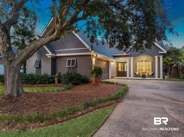 444 Clubhouse Dr, Fairhope, AL 36532