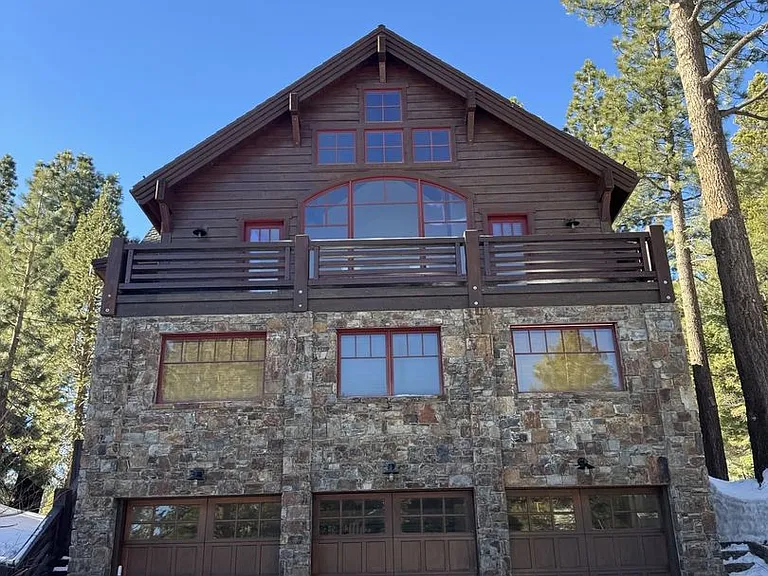 645 Monterey Pine Rd — Photo 1
