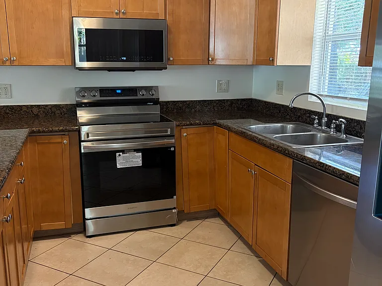 444 Shade Cir — Photo 4