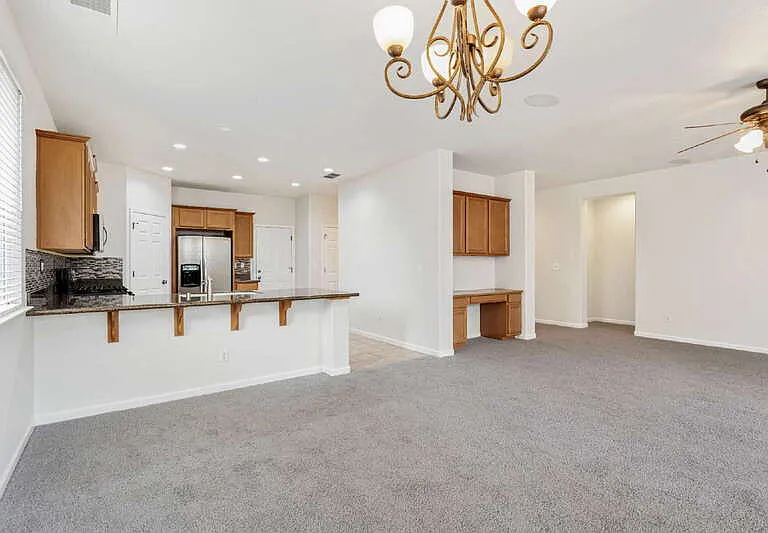 8532 Hawley Way — Photo 4