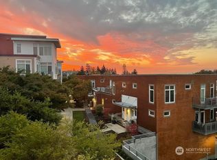 170 Harbor Square Loop NE UNIT A302, Bainbridge Island, WA 98110