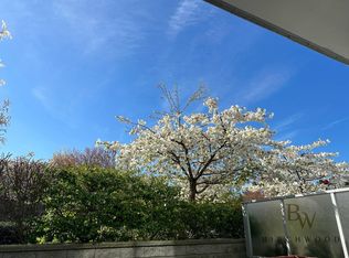 8288 Granville Ave, Richmond, BC V6Y 0H6