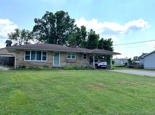 747 English Avenue, Austin, IN 47102