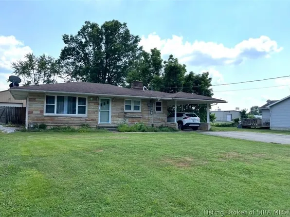 747 English Avenue, Austin, IN 47102