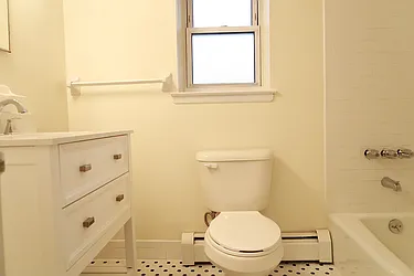 Rented by The Agency Brooklyn Park Slope