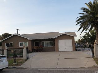 a♡ Adidas x Hoop York City Crazy 8 Low Legend Ink Off White Core Mens
