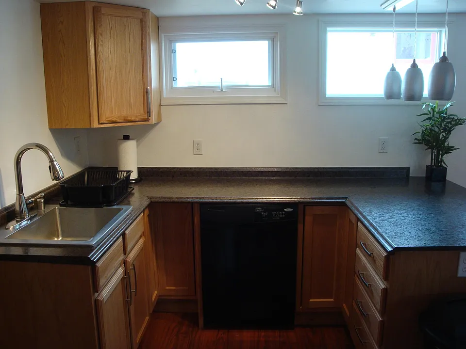 Kitchen - Dishwasher/Sink
