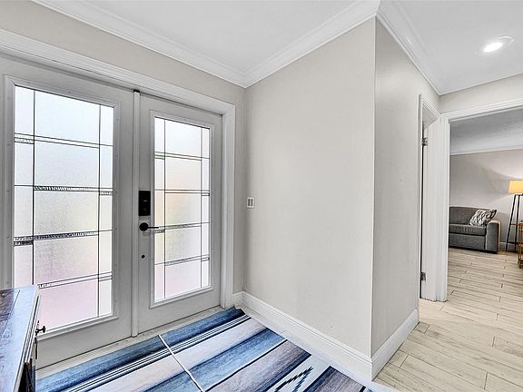 4th image of 3319 Oak Drive #3319