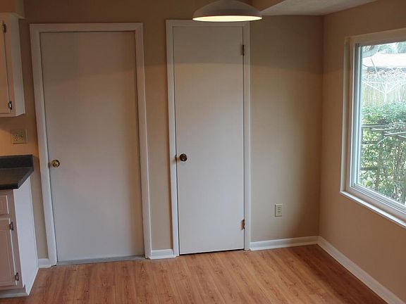 5th image of 1692 Papaya Ct