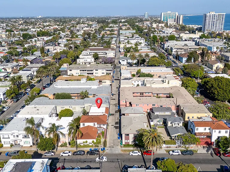 126-132 Bonito Ave — Photo 34