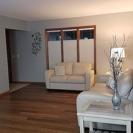 2nd image of 6637 Leisure Way Dr SE