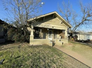 512 NW 5th St, Mineral Wells, TX 76067