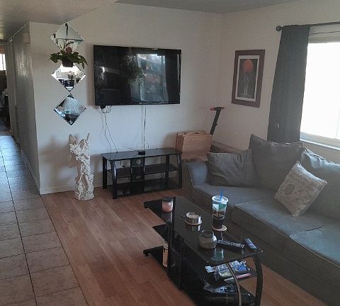 2nd image of 2209 Roselake Ave #D