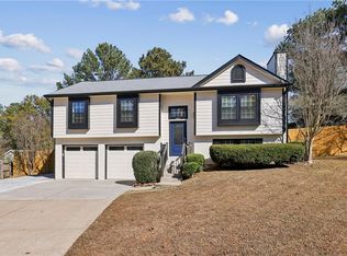 10405 Meadow Crest Ln, Johns Creek, GA 30022