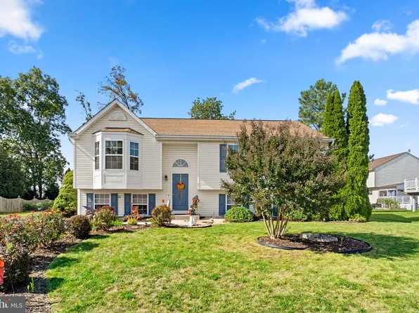 48 Bancroft St, Taneytown, MD 21787