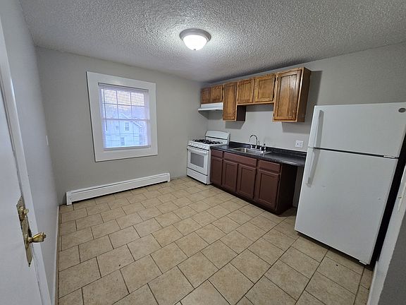 2nd image of 321 Quinnipiac Ave #5E