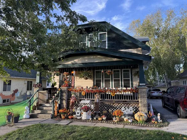 1326 E Warnimont AVENUE #1326A, Milwaukee, WI 53207
