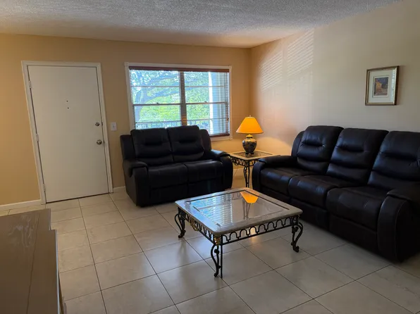 13250 SW 4th Ct APT 313G, Pembroke Pines, FL 33027