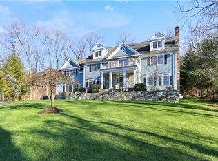 57 Brookhollow Ln, Stamford, CT 06902