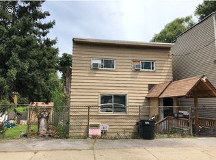 659 3rd St, Albany, NY 12206